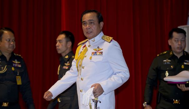 Thaïlande : Coup d’Etat militaire avec la bénédiction du roi