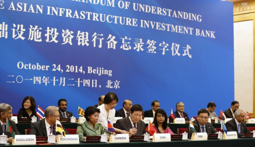 Débats sur les statuts de la Banque Asiatique d’Investissement en Infrastructures