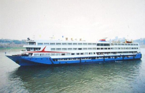 Chine : naufrage d’un navire de croisière sur le Yangtsé