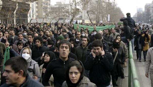 Iran : vague de manifestations à travers le pays