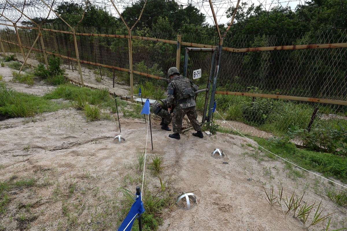 L’explosion de mines antipersonnel dans la zone démilitarisée ranime les tensions entre les deux Corées