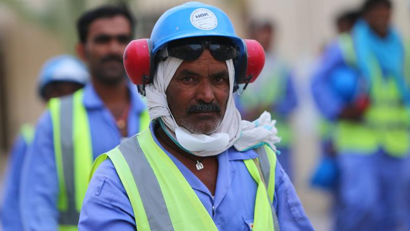 Qatar : Un contrat électronique pour améliorer les conditions d’emploi des étrangers