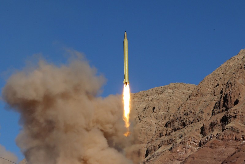 Un général iranien confirme le nouveau tir de missile balistique