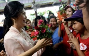 Yingluck Shinawatra-phare