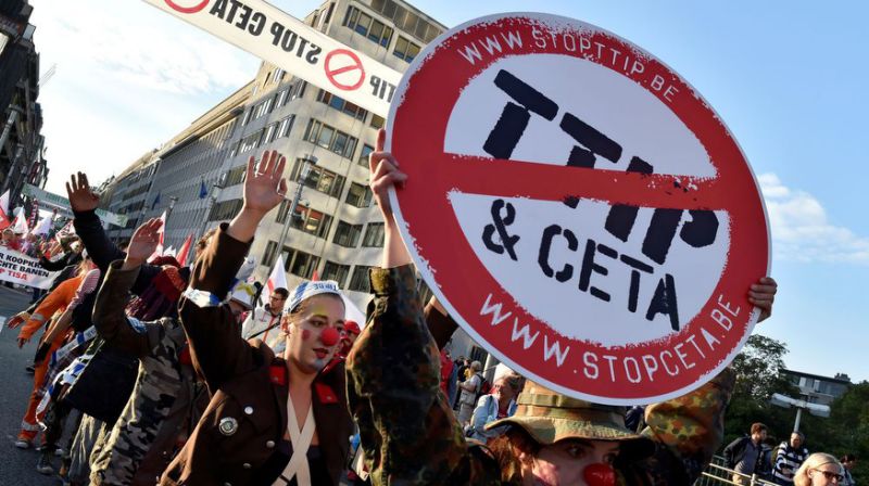 Des militants aux Pays-Bas plaident pour un référendum sur le CETA