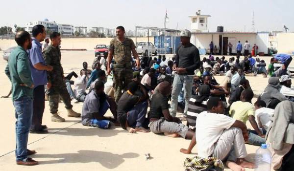 Algérie : des migrants maliens expulsés accusent les forces de sécurité de violences