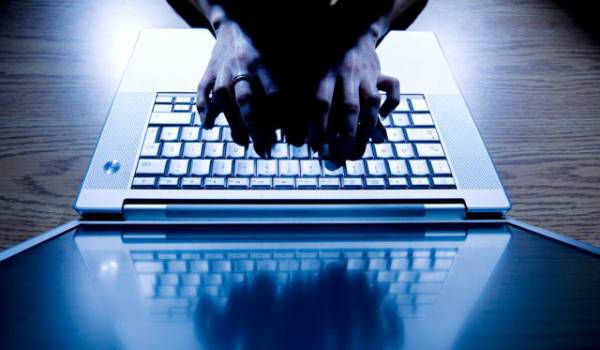 Des hackers russes soupçonnés d’avoir piraté le réseau électrique américain