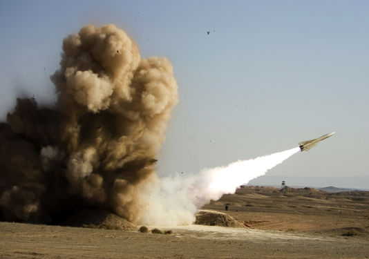 Regain de tension après un tir de missile balistique iranien