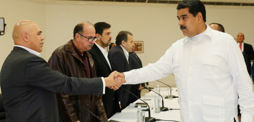 Venezuela: l’opposition incertaine de participer à la poursuite du dialogue