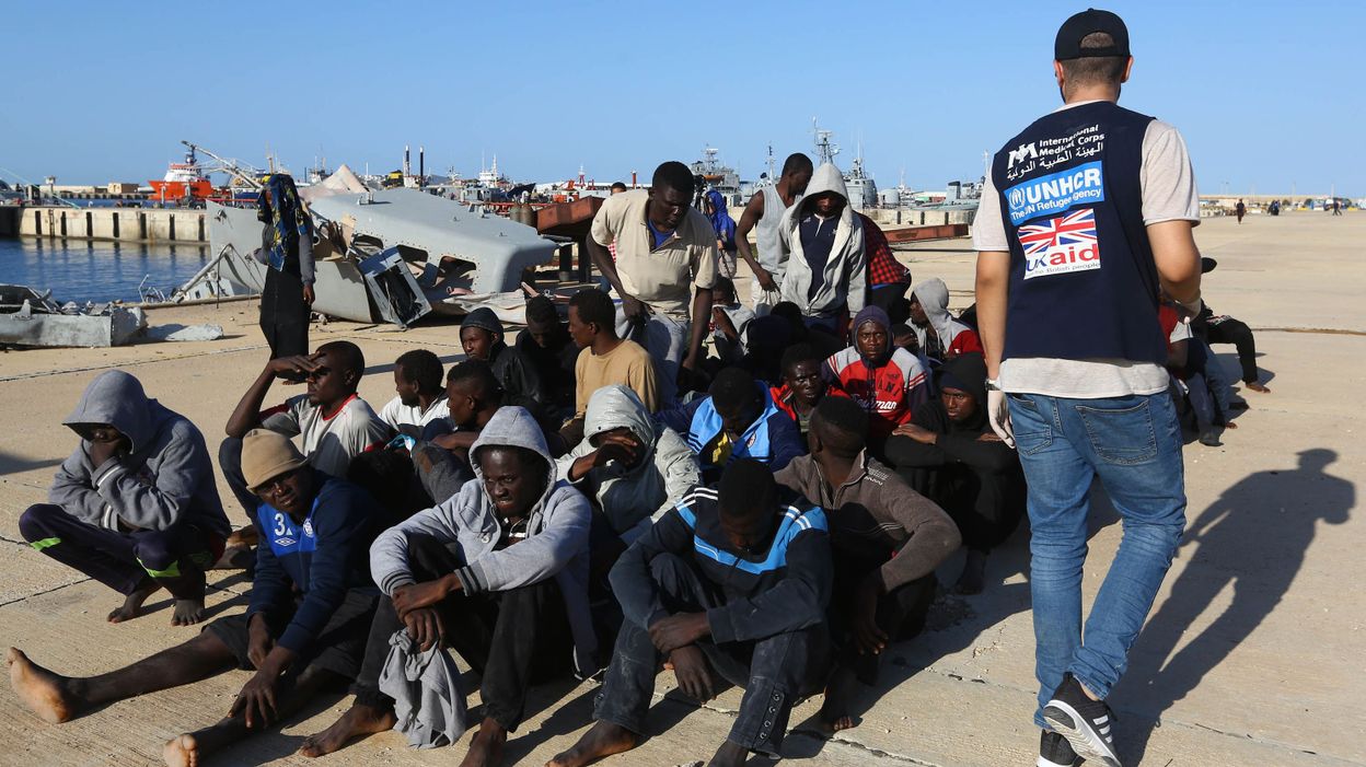 Le HCR compte évacuer 5 à 10.000 réfugiés de la Libye en 2018