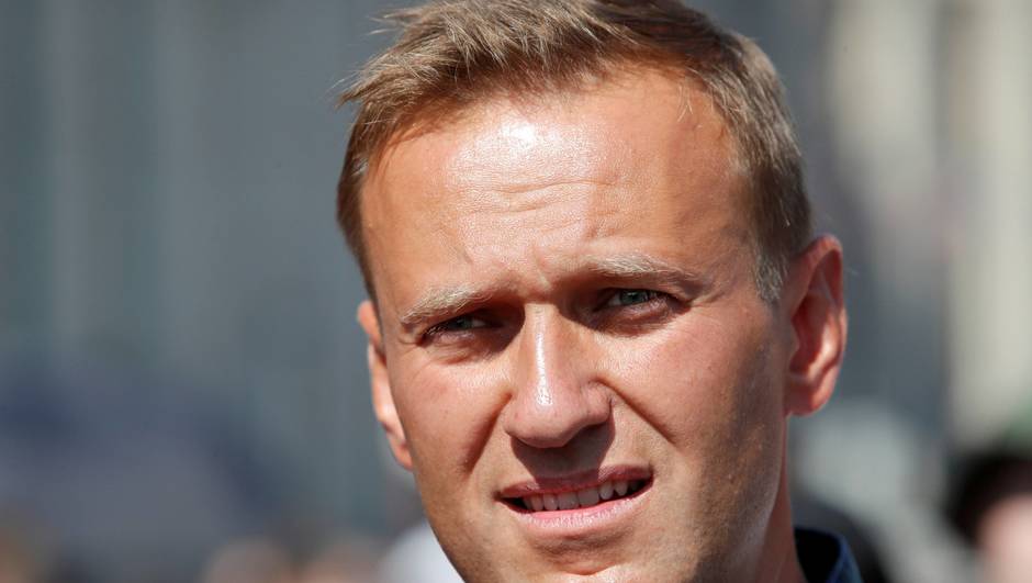 L’opposant russe Alexeï Navalny comparait de nouveau devant la justice