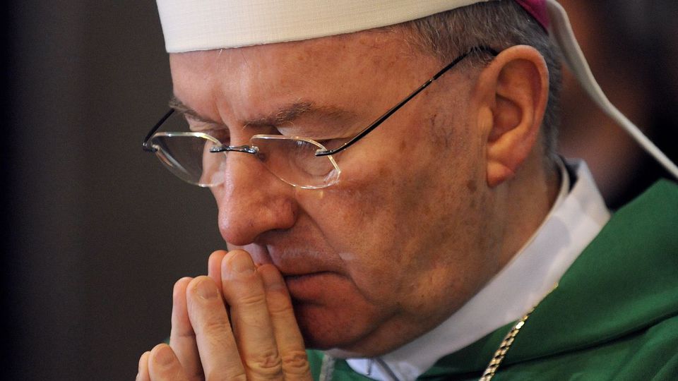Luigi Ventura … L’« ambassadeur » du pape en France soupçonné d’ « agressions sexuelles »