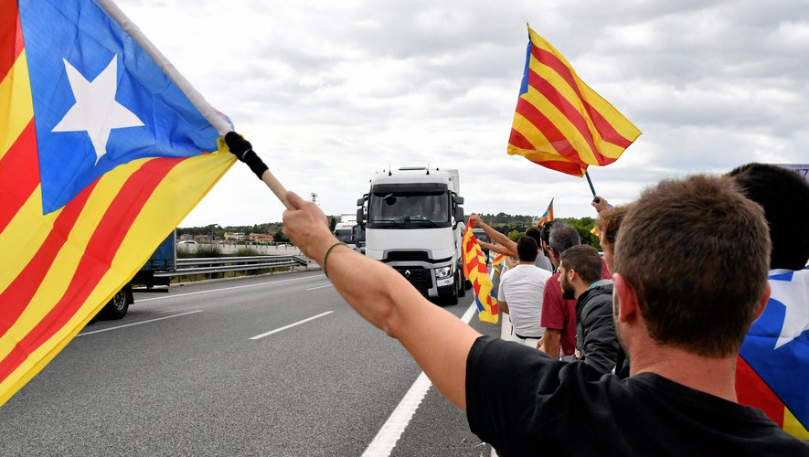 Espagne : Journée de grève et de manifestation contre le procès d’indépendantistes