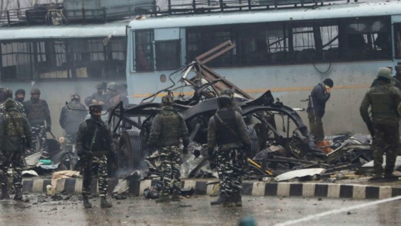 Inde : Au moins 37 policiers tués dans un attentat dans le Cachemire