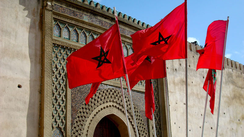 En marge de la conférence internationale de Tanger, et la profanation du drapeau national