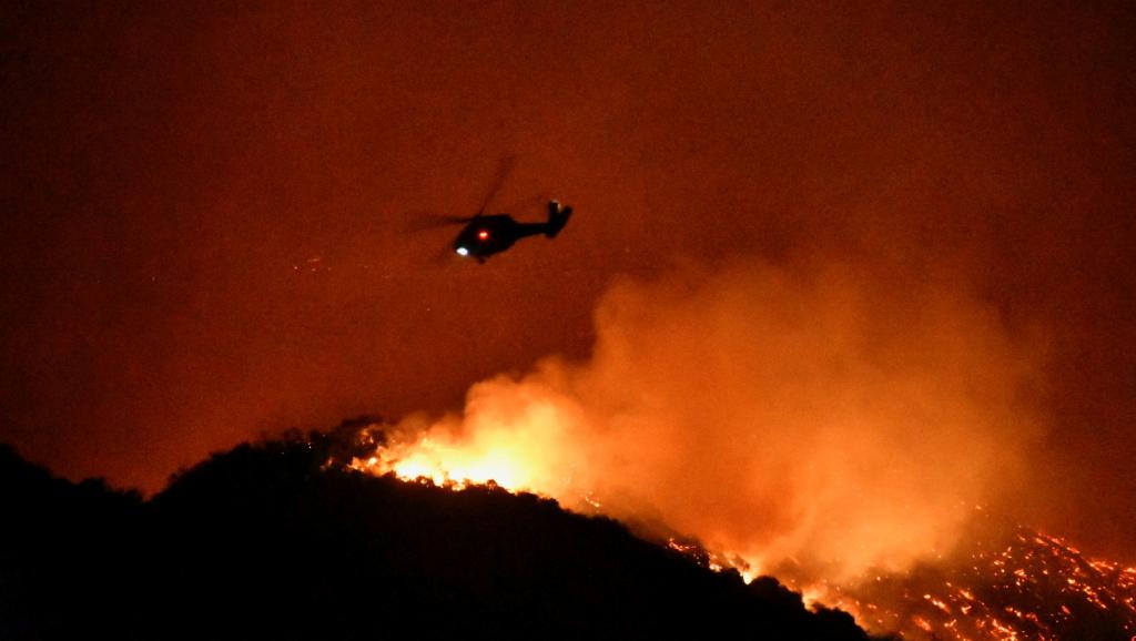 Deux gigantesques incendies continuent d’embrasser la Californie