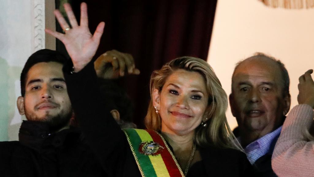 Argentine ne reconnaît pas la présidente par intérim de la Bolivie Jeanine Añez