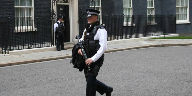 Le niveau de la menace terroriste au Royaume-Uni relevé à «grave»