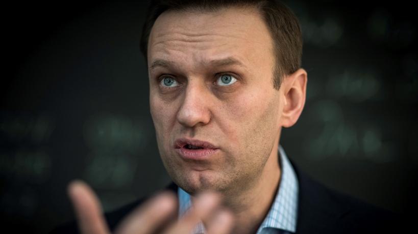 Russie : 20 ans de prison supplémentaires requis contre l’opposant Alexeï Navalny