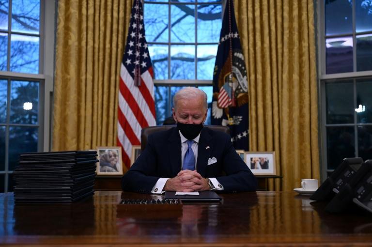 Etats-Unis : Biden s’emploie à défaire rapidement l’héritage de Trump