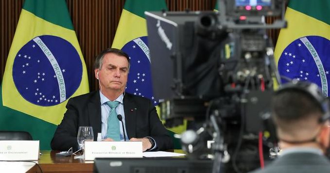Coronavirus : Le chef d’Etat brésilien Jair Bolsonaro visé par une enquête parlementaire