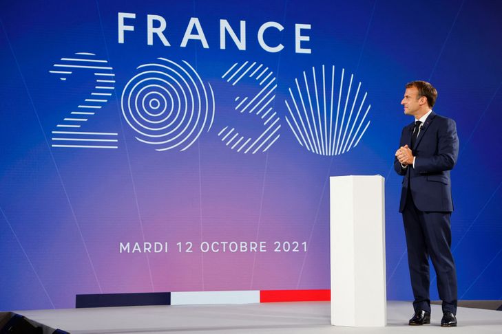 Le président Emmanuel Macron critiqué après la présentation de son plan «France 2030»
