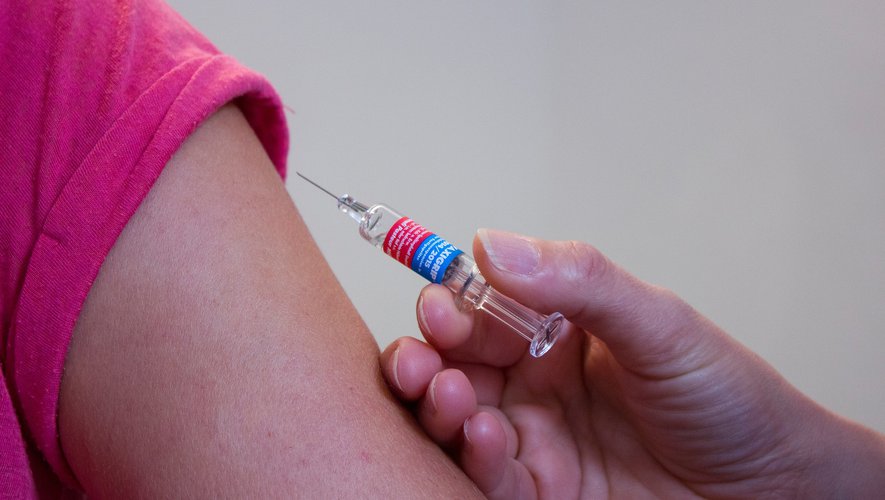 Les soignants en Grande-Bretagne obligés de se faire vacciner après l’hiver