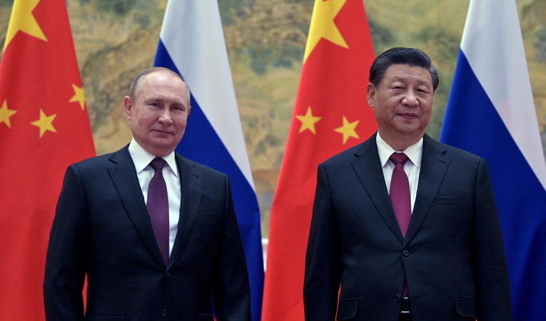 La Russie aurait demandé une aide économique et militaire à la Chine