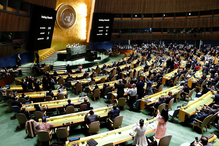ONU : L’Assemblée générale exige de la Russie l’arrêt de la guerre en Ukraine