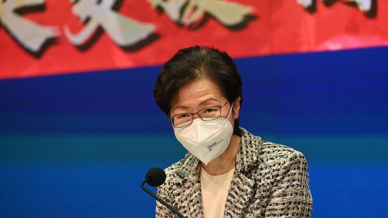 Hong Kong : Pas de deuxième mandat pour la cheffe de l’exécutif Carrie Lam
