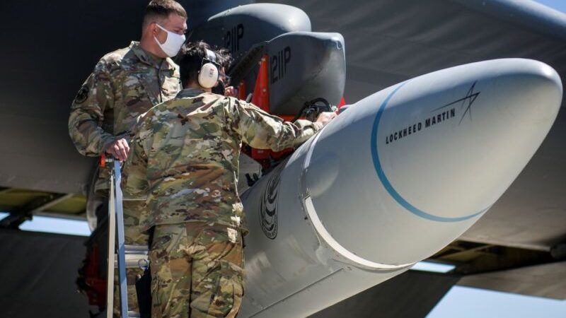 Le Royaume-Uni, les Etats-Unis et l’Australie vont développer des armes hypersoniques