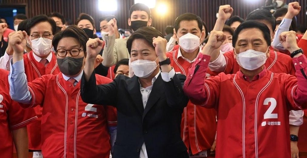 Corée du Sud : le parti au pouvoir remporte une victoire écrasante lors d’élections locales