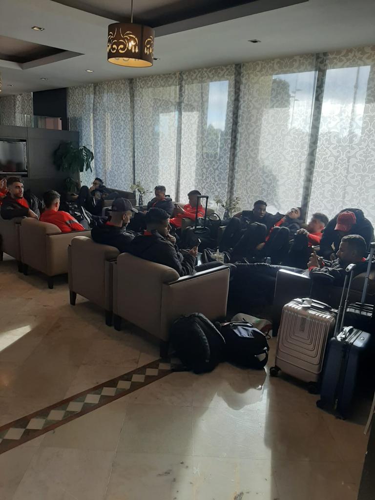 CHAN : La sélection nationale du Maroc attend toujours l’autorisation officielle à l’aéroport pour décoller vers Constantine 