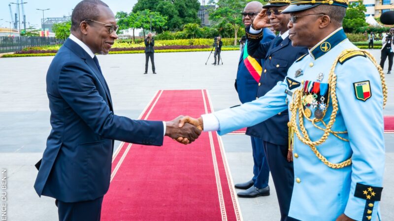 Le président béninois, Patrice Talon a pris un long bain de foule à l’occasion du 65ème anniversaire de l’indépendance de son pays