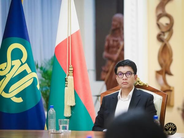 Madagascar-Manifestations : Le président Andry Rajoelina admet la nécessité d’un «changement profond» dans le pays