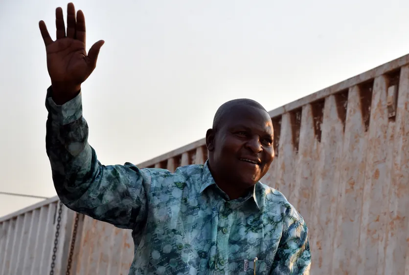 Le président centrafricain, Touadéra officiellement candidat pour la présidentielle du 28 décembre prochain