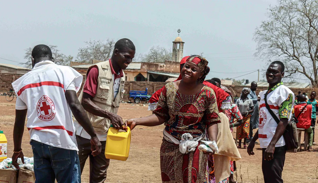 Le ministre béninois de l’Intérieur fait le point du soutien apporté aux réfugiés ayant fui la violence des groupes terroristes