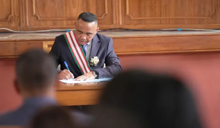 Un nouveau Premier ministre à Madagascar pour donner un souffle plus inclusif à la Transition