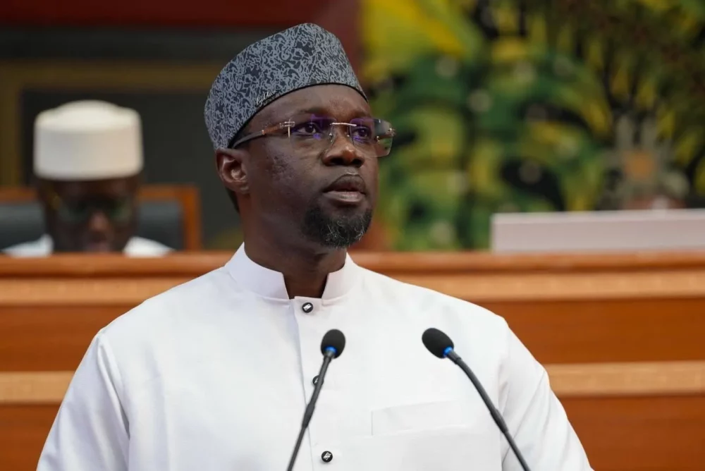 L’Assemblée nationale du Sénégal adopte un projet de loi balisant la voie à la candidature de Sonko à la présidentielle 2029