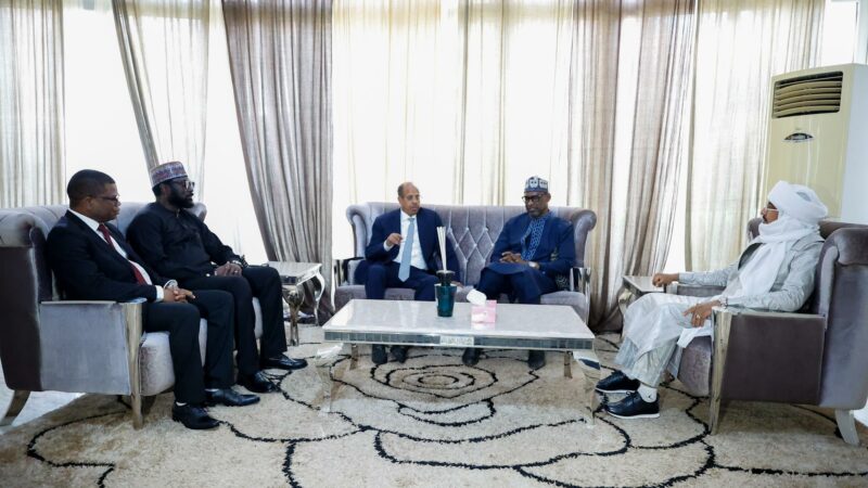 Le président de la Commission de l’UA à Bamako pour des discussions sur les relations diplomatiques bilatérales