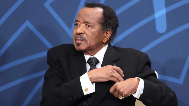 Cameroun : Le président Paul Biya signe depuis l&rsquo;étranger un vaste remaniement dans l&rsquo;armée